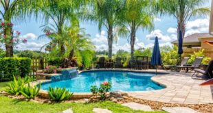 15 Swimming Pool Landscaping Ideas – Forbes Ho