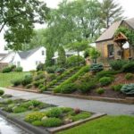 Landscaping ideas for sloping front yard - YouTu
