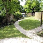 Creative ideas for a long narrow garden design - GardenLife Log Cabi