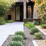 70 Modern And Chic Front Yard Design Ideas - DigsDi