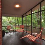 modern screen porch | Screen house, Modern gazebo, Outdoor remod
