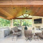 Covered Outdoor Kitchen Ideas for Year-Round U