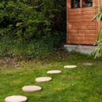 Traditional Round Stepping Stones - Pale Cotswo