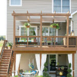 Second Story Deck Ideas for Your Backyard - Remodelando la Ca