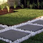 21 Front Garden Ideas For Every Type of Budget | PartyLi