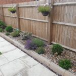 How To Create A Low Maintenance Stone Garden Border - Decorative .